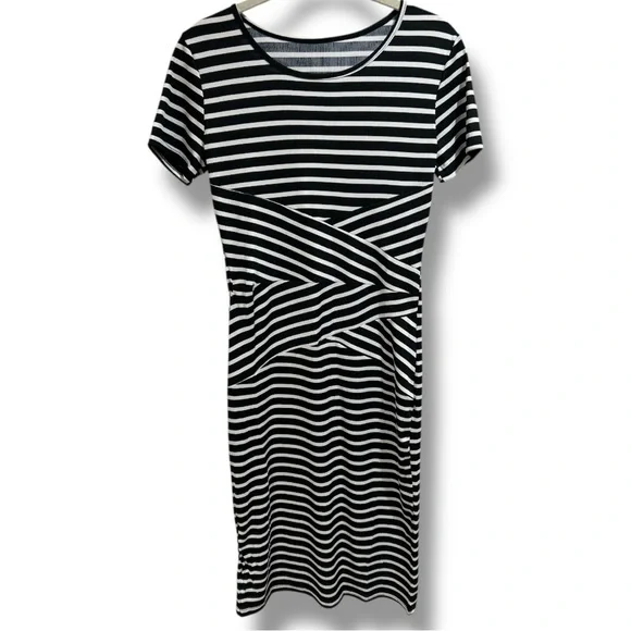 Sheath Black and White Striped Dress  Size Small - Picture 13 of 17